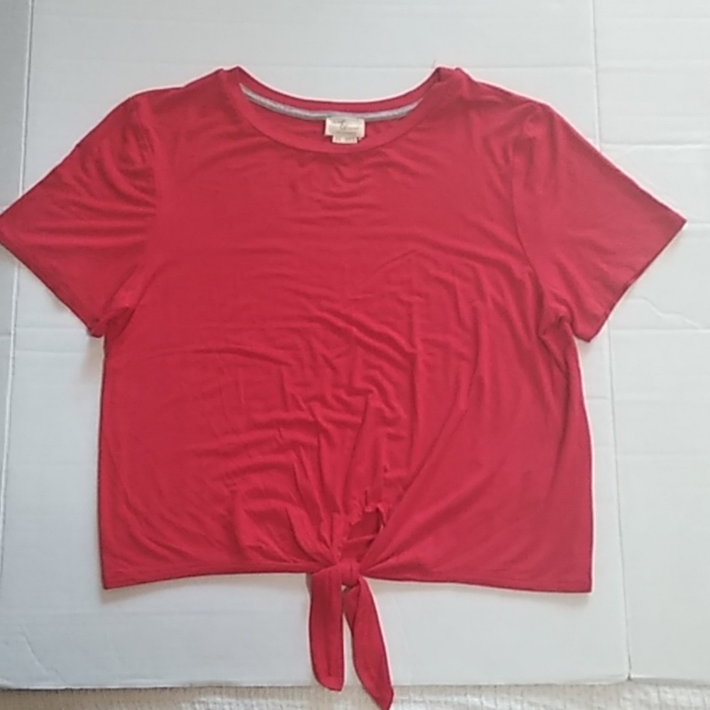 Clyde & Baxter crop top